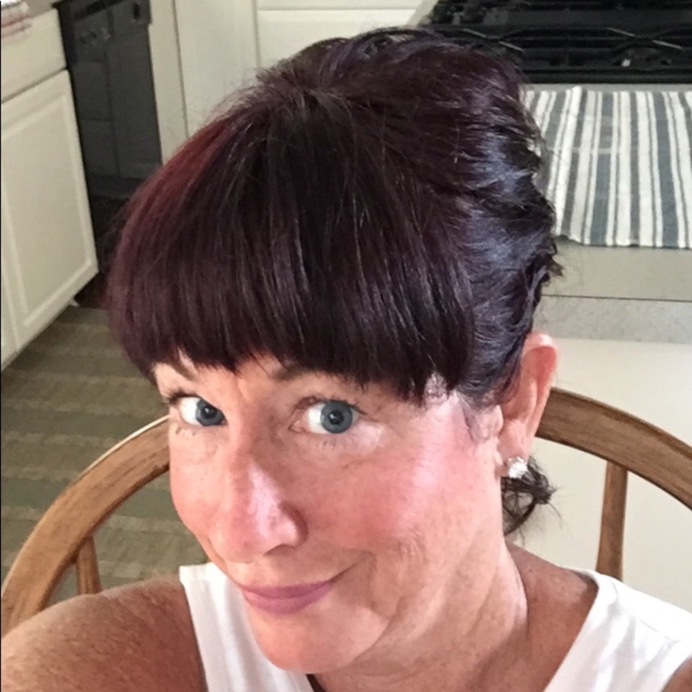 Meet your Posher, Victoria